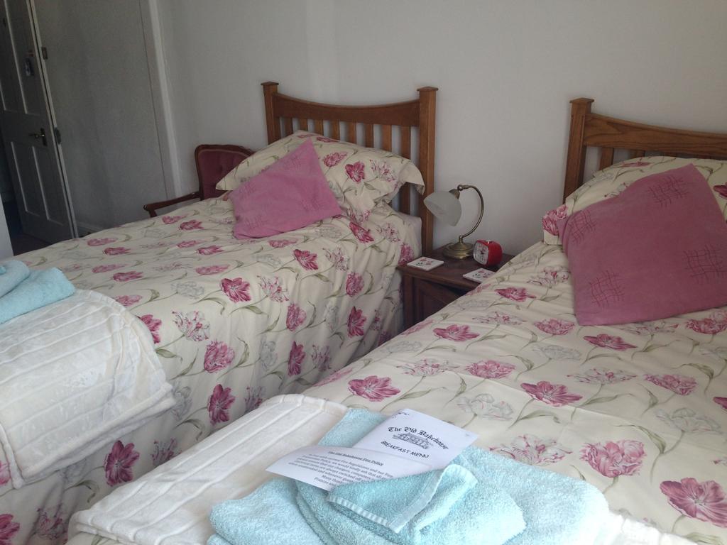 The Old Bakehouse Bed & Breakfast Colyton Exterior photo