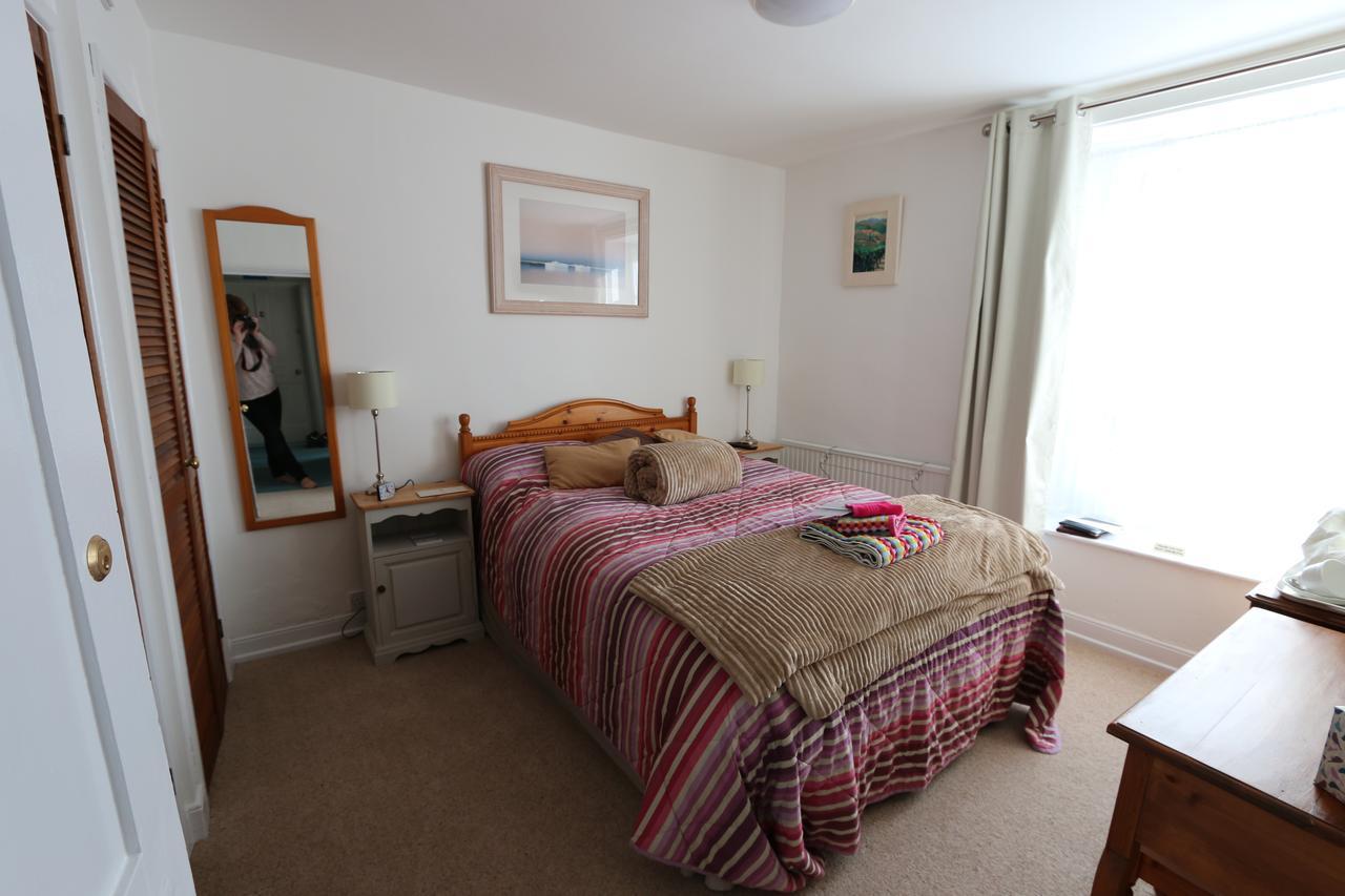 The Old Bakehouse Bed & Breakfast Colyton Exterior photo